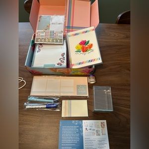 Erin Condren Spring Surprise Box 2023